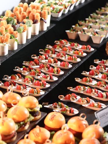 Luxury outdoor dining at Hideout Al Barari Dubai